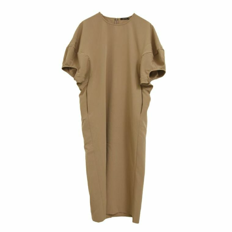 ボリュームスリーブワンピース｜ぽわん袖一枚で着映える体型カバー