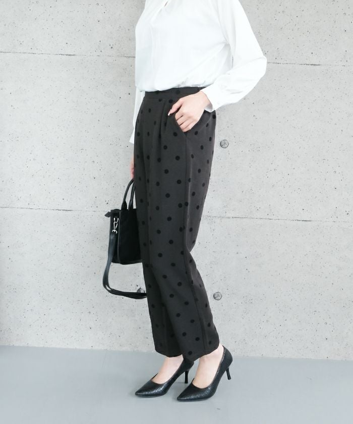 美脚見え◎水玉パンツ テーパード ドット柄 レディース | 公式アクア 美脚見え◎水玉パンツ テーパード ドット柄 レディース | 公式アクア