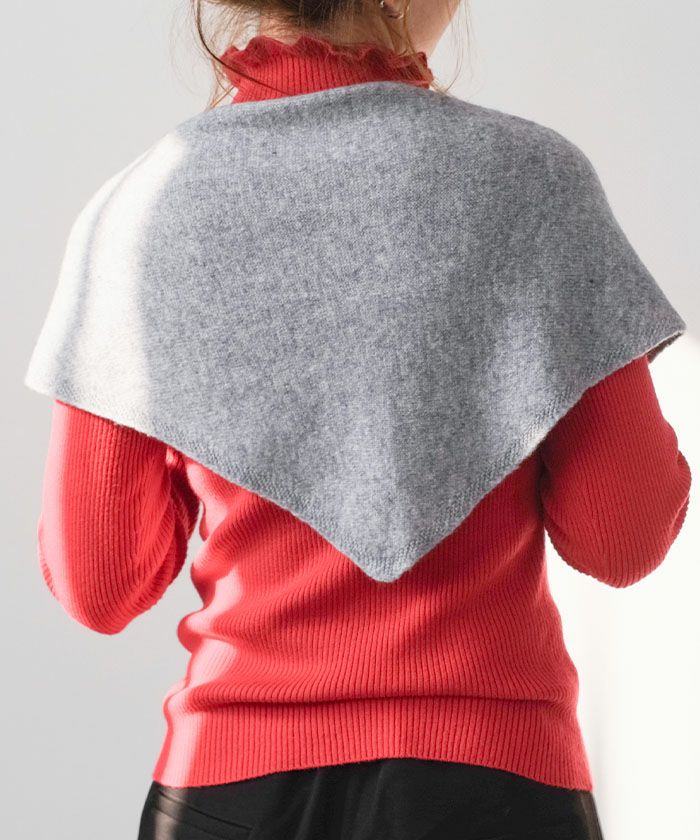 新品☆ハンドメイド☆三角ストール☆ウール100% 送料無料 ストール 三角 三角ストール ライン ライン入り ショール