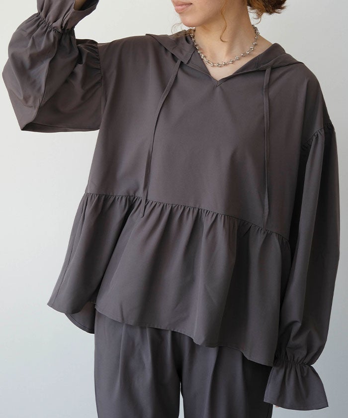 ラッシュガードパーカー